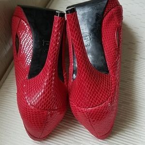 White House Black Market Red faux snakeskin heels